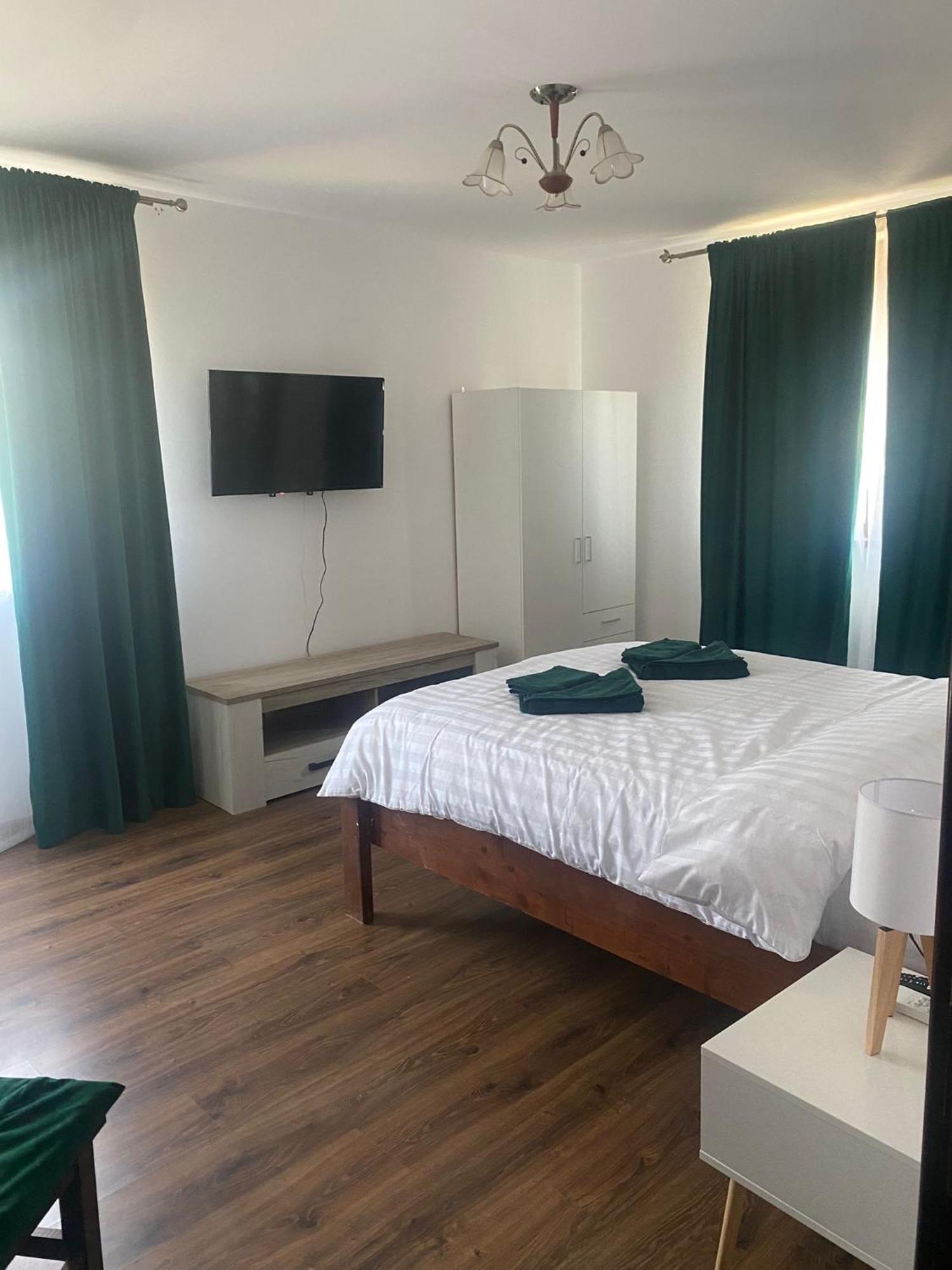 La Luca Hotel Maliuc Eksteriør billede